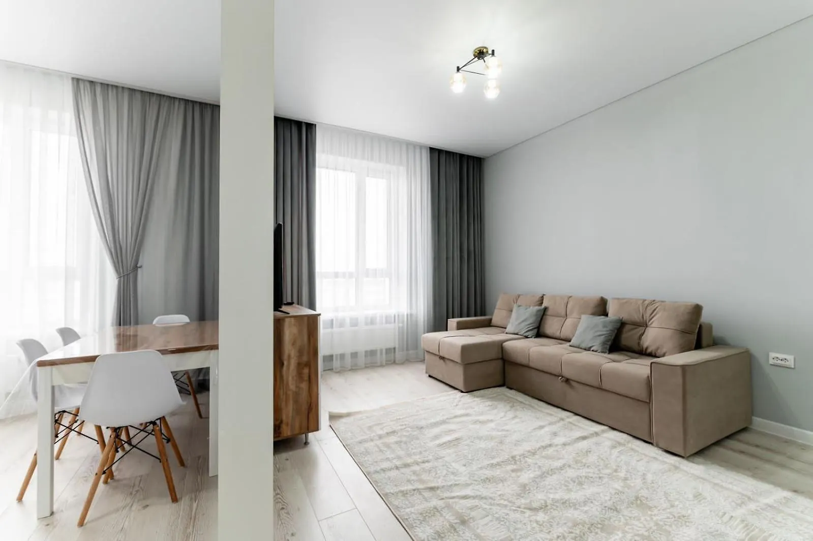 Zhana Alem Luxe Apartment Nur-Sultan